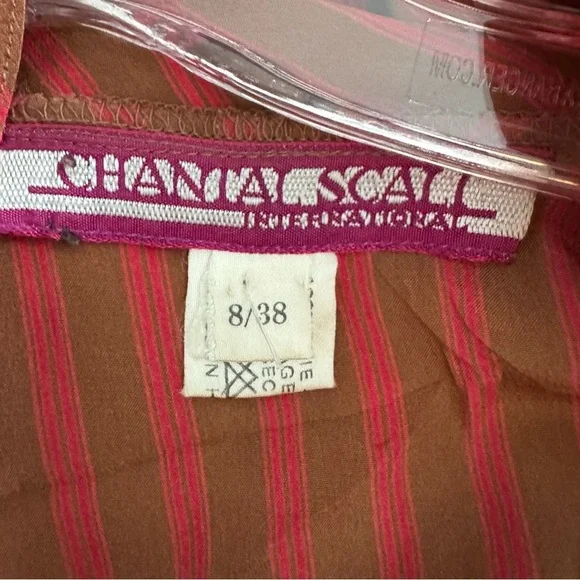 100%Silk Chantal Scall Tie-Neck Blouse -Made in Hong Kong-size 8 - Picture 2 of 9